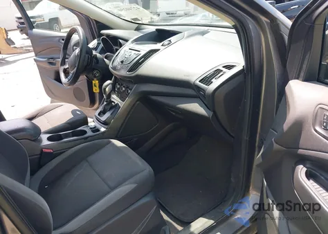 2014 Ford Escape S из США, поврежденный, VIN 1FMCU0F78EUE46687